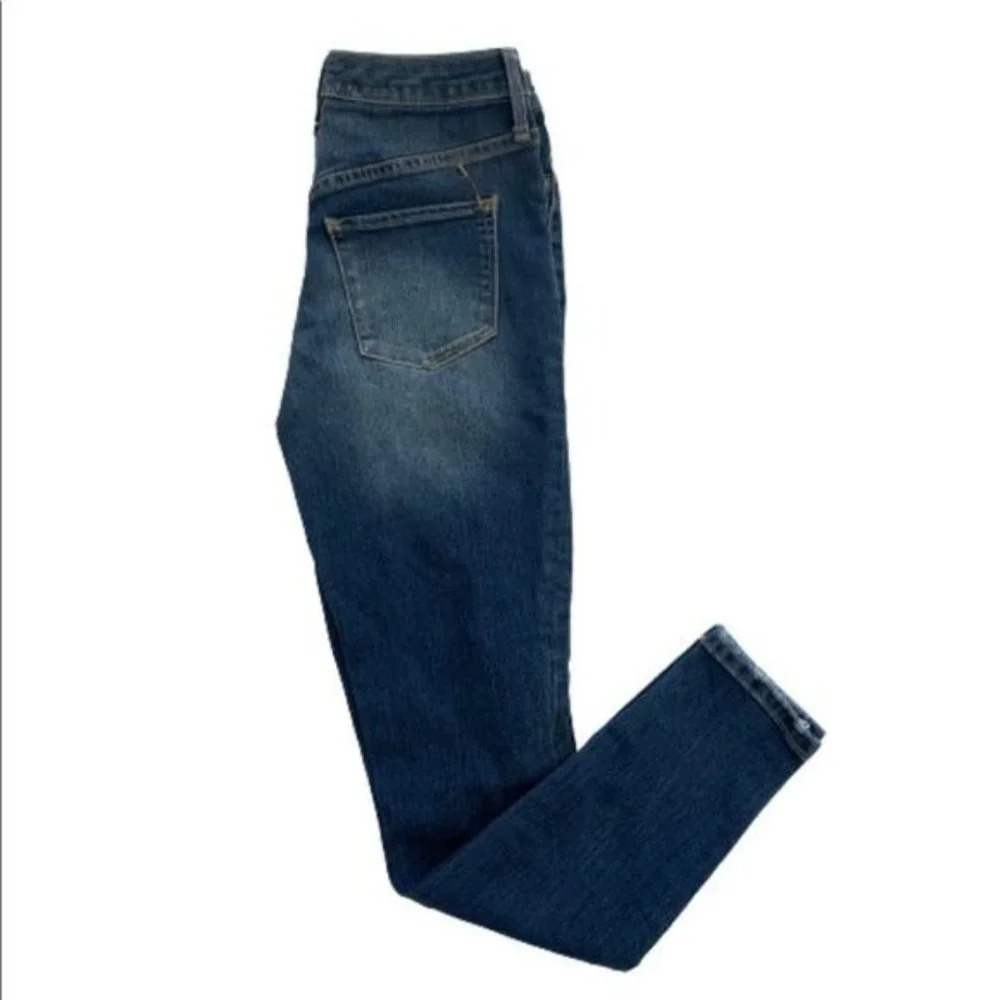 Mossimo High Rise Distressed Jeggings Sz 24